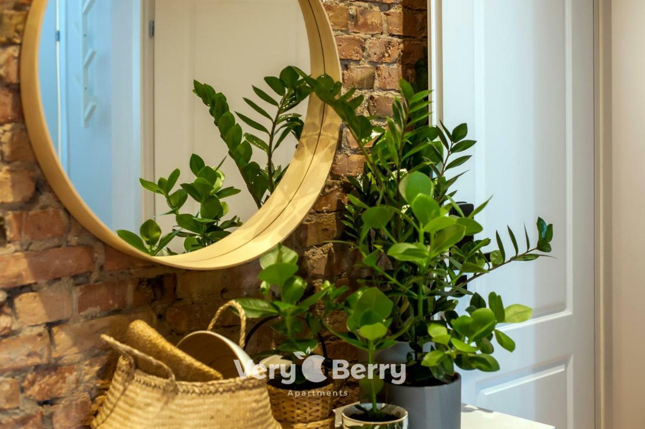 Very Berry - Glogowska 35A - Mtp Apartments - Self Check In 24H Poznan Exterior foto