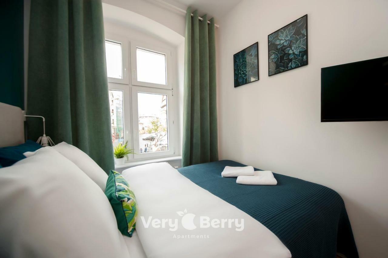 Very Berry - Glogowska 35A - Mtp Apartments - Self Check In 24H Poznan Exterior foto