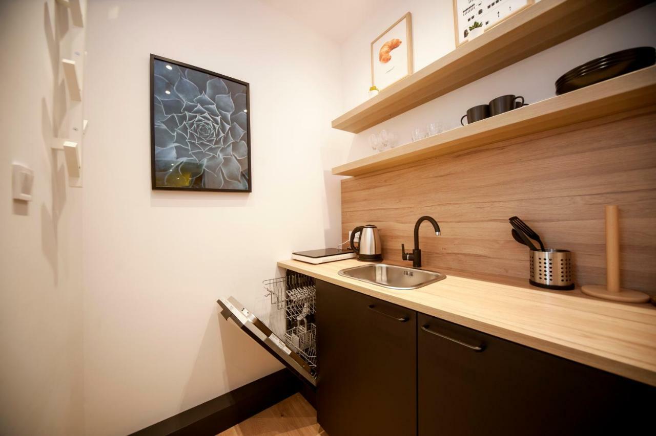 Very Berry - Glogowska 35A - Mtp Apartments - Self Check In 24H Poznan Exterior foto