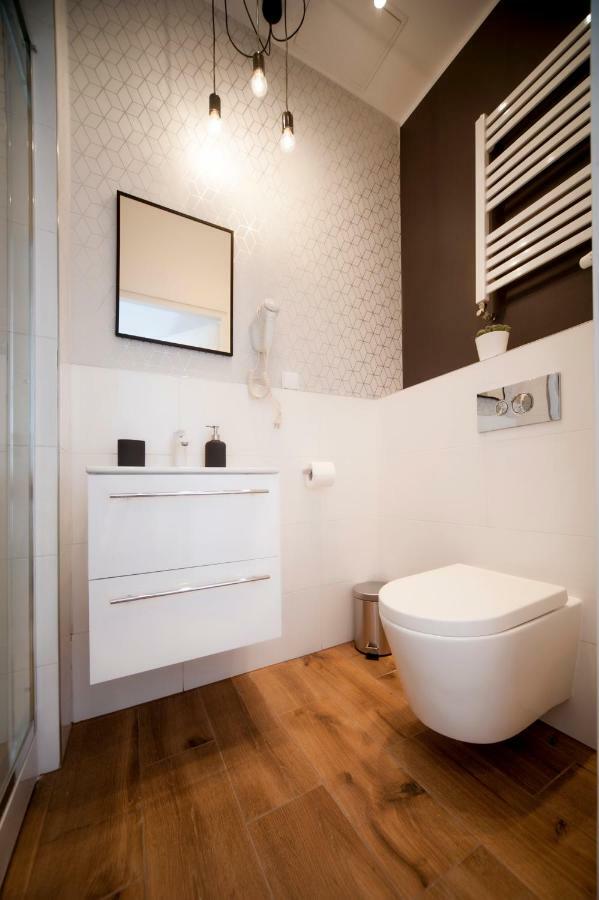 Very Berry - Glogowska 35A - Mtp Apartments - Self Check In 24H Poznan Exterior foto