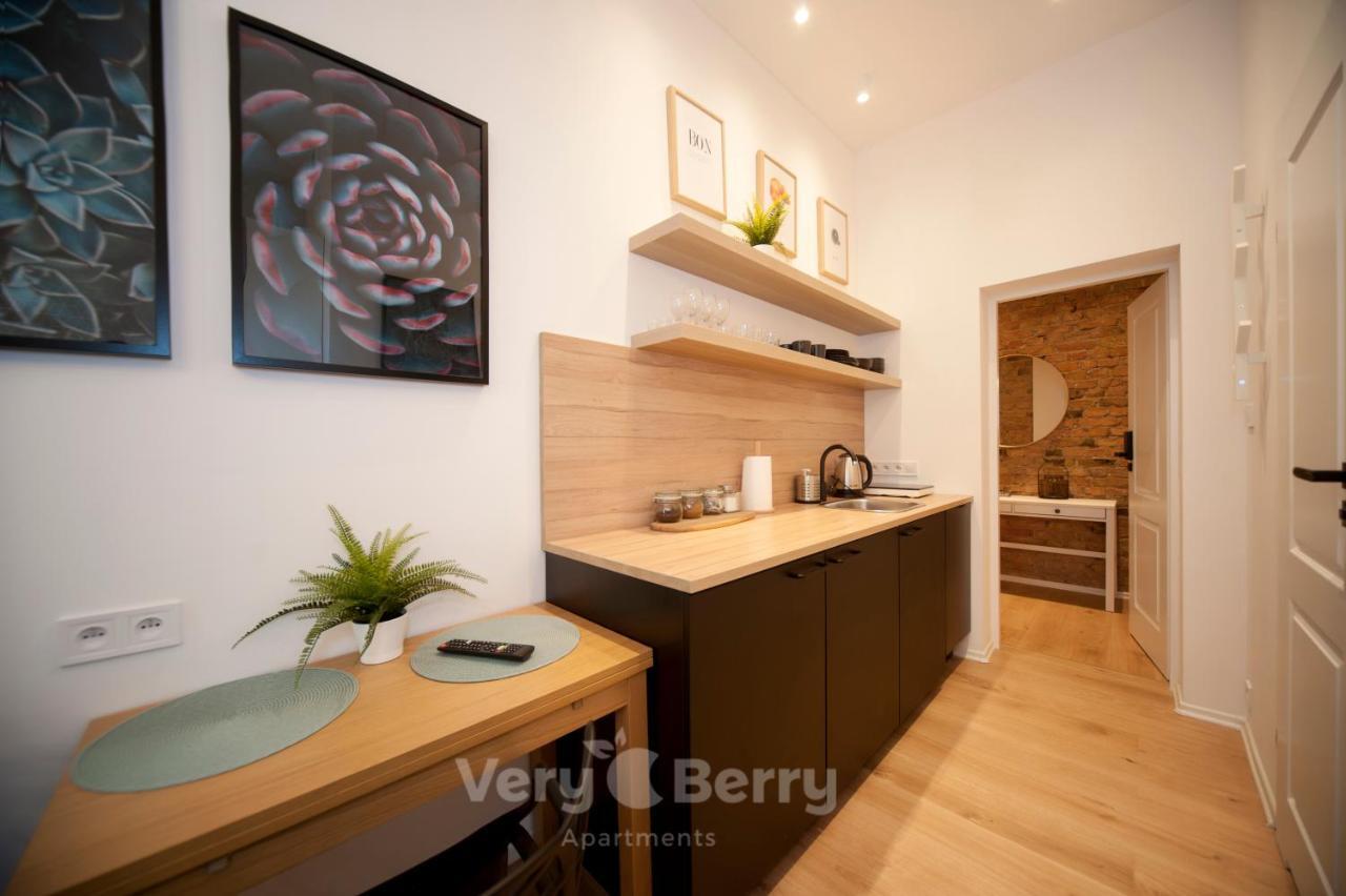 Very Berry - Glogowska 35A - Mtp Apartments - Self Check In 24H Poznan Exterior foto